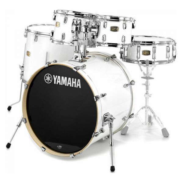 Yamaha stage custom standard 22 classic white